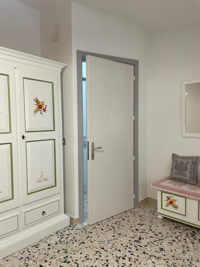 Affittacamere Il Vicoletto Aria Ona Villagrande Strisaili Екстер'єр фото